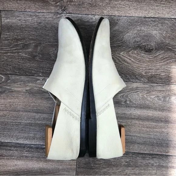 Giorgio Armani Cream Leather Almond Toe Slip On Loafers Men's 44/ US 10.5 - Picture 7 of 15